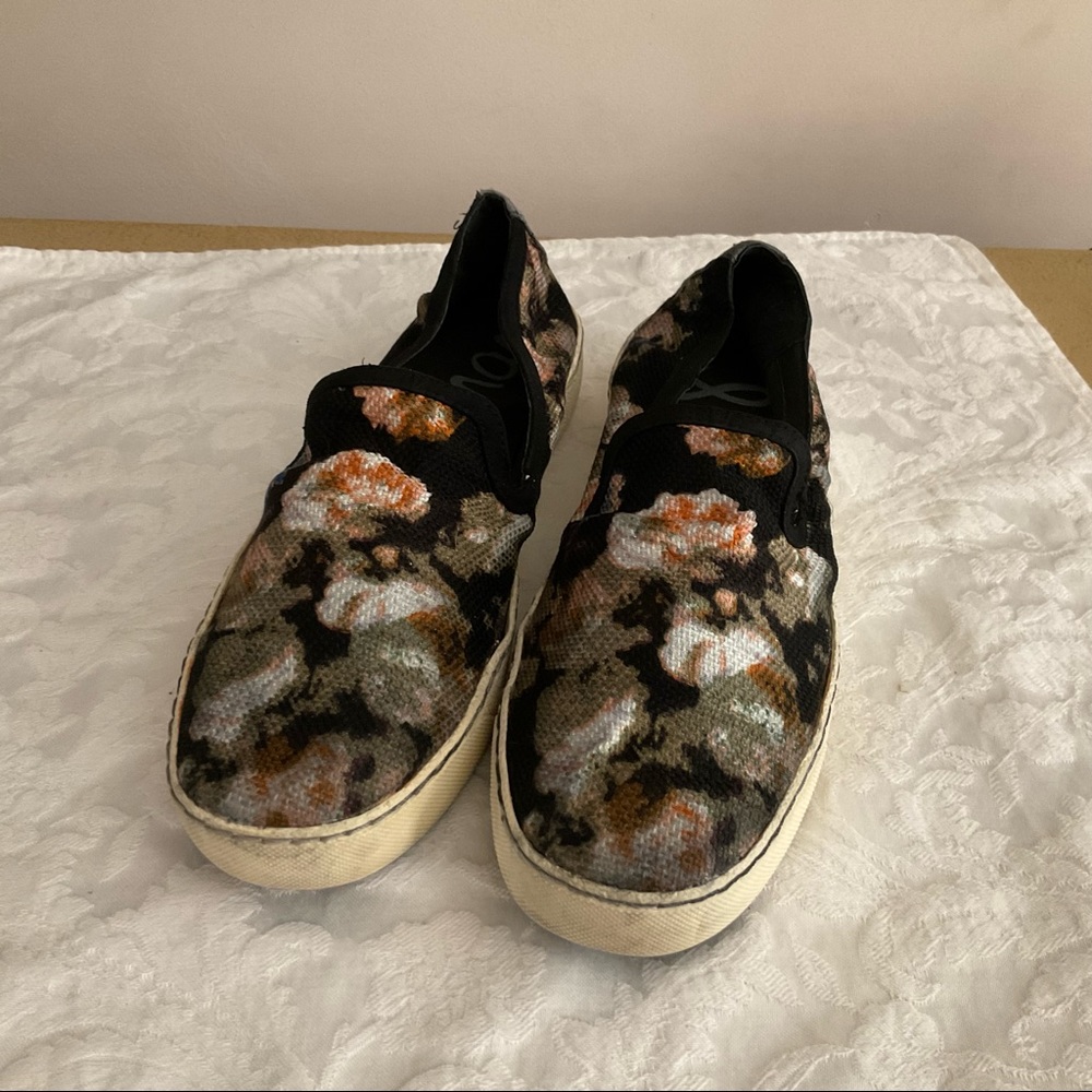Sam Edelman Slip On Sneakers